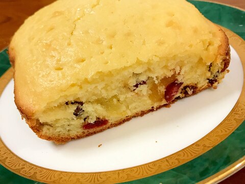 ホットケーキミックスでドライフルーツパウンドケーキ